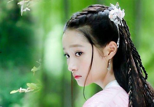 吃瓜双女主,揭秘娱乐圈背后的甜蜜与纠葛