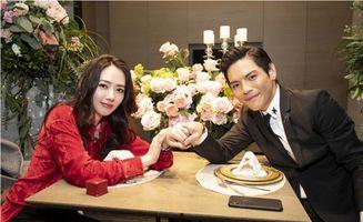 空姐吃瓜照片大全图片,揭秘空姐们的休闲时光