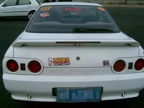 吃瓜追车,一场全民参与的狂欢盛宴