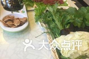 泰山路吃瓜,吃瓜群众的欢乐盛宴