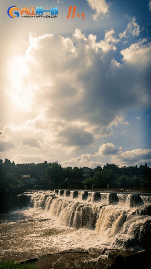 黄果树吃瓜,一场别开生面的吃瓜盛宴